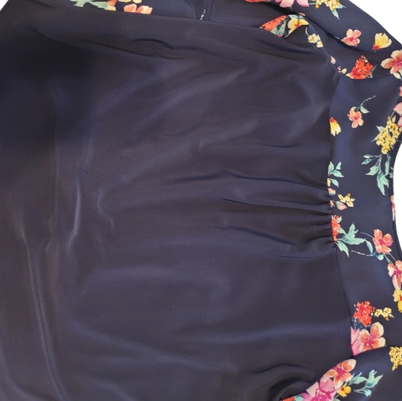 Floral summer top - Picture 3 of 4